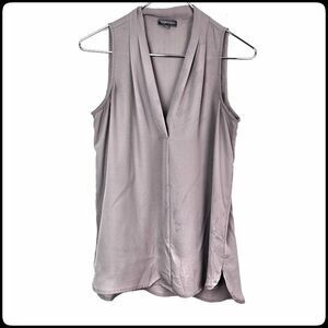 VINCE CAMUTO Gray Sleeveless V Neck High Low Career Work Going Out Blouse Top Sm